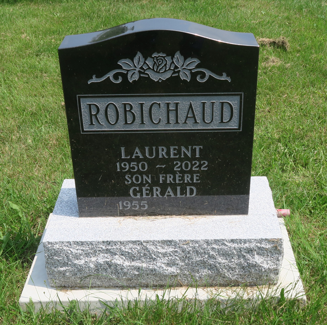 Pierre tombale de Laurent Robichaud
