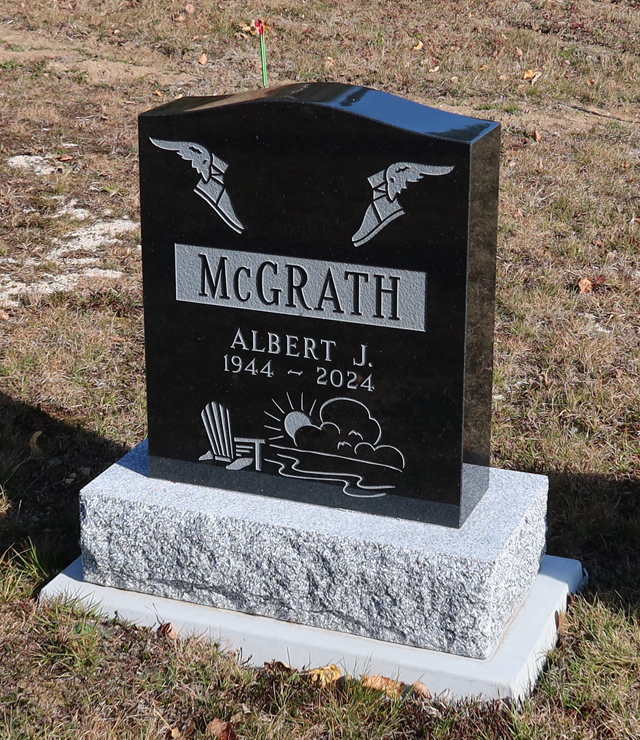 Pierre tombale de Albert J McGrath